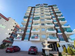 DENİZE 150 METRE HAVUZLU SİTEDE FULL EŞYALI KİRALIK 2+1 DAİRE
