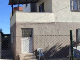 KARGIPINAR’INDA ARSA İÇİNDE 3 KATLI MÜSTAKİL EV 